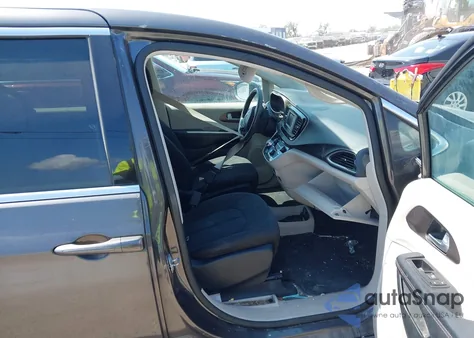 2017 Chrysler Pacifica Lx из США, поврежденный, VIN 2C4RC1CG7HR628569